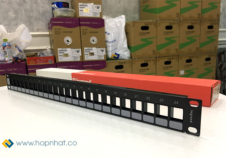 Thanh Patch Panel 24 Port hãng Legrand